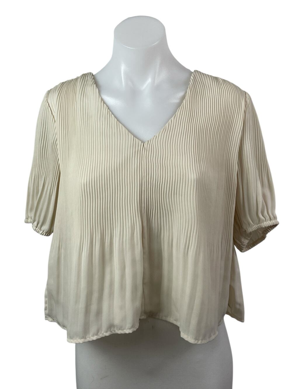Lulus Women's Beige Short Sleeve Ribbed Knit V Neck Boxy Loose Blouse Top Size S